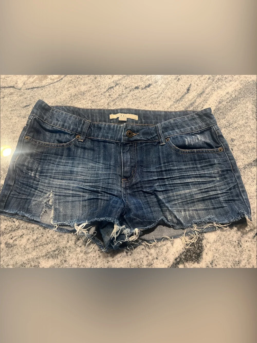 Forever 21 Distressed Frayed Hem Denim Shorts - Blue
